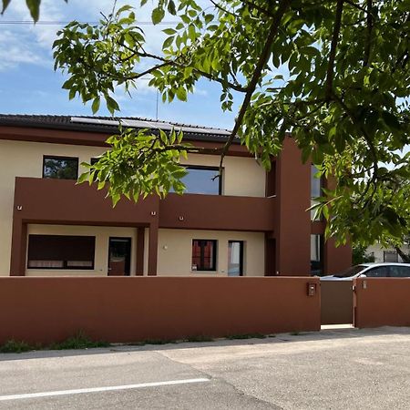 Vive Apartments Visit Veneto Express Castelfranco Veneto Extérieur photo