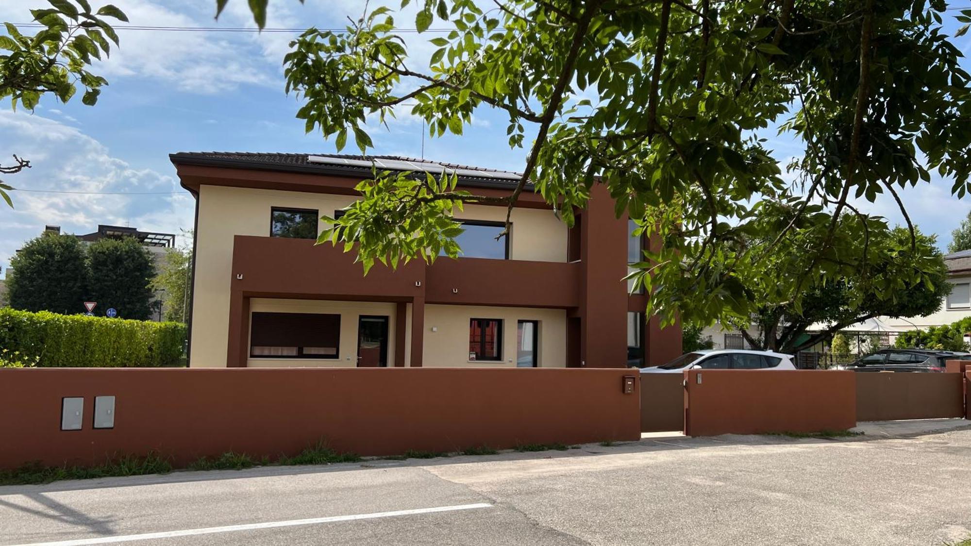 Vive Apartments Visit Veneto Express Castelfranco Veneto Extérieur photo